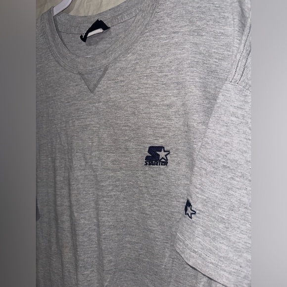 Vintage early-mid 2000’s gray starter tshirt - Picture 2 of 6
